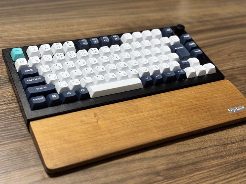 ぶ*じ様 Keychron v1max 本体(バナナ軸)&キースイッチとキーキャ Keychron V1 MAX QMK/VIA ワイヤレスカスタム・メカニカルキーボード